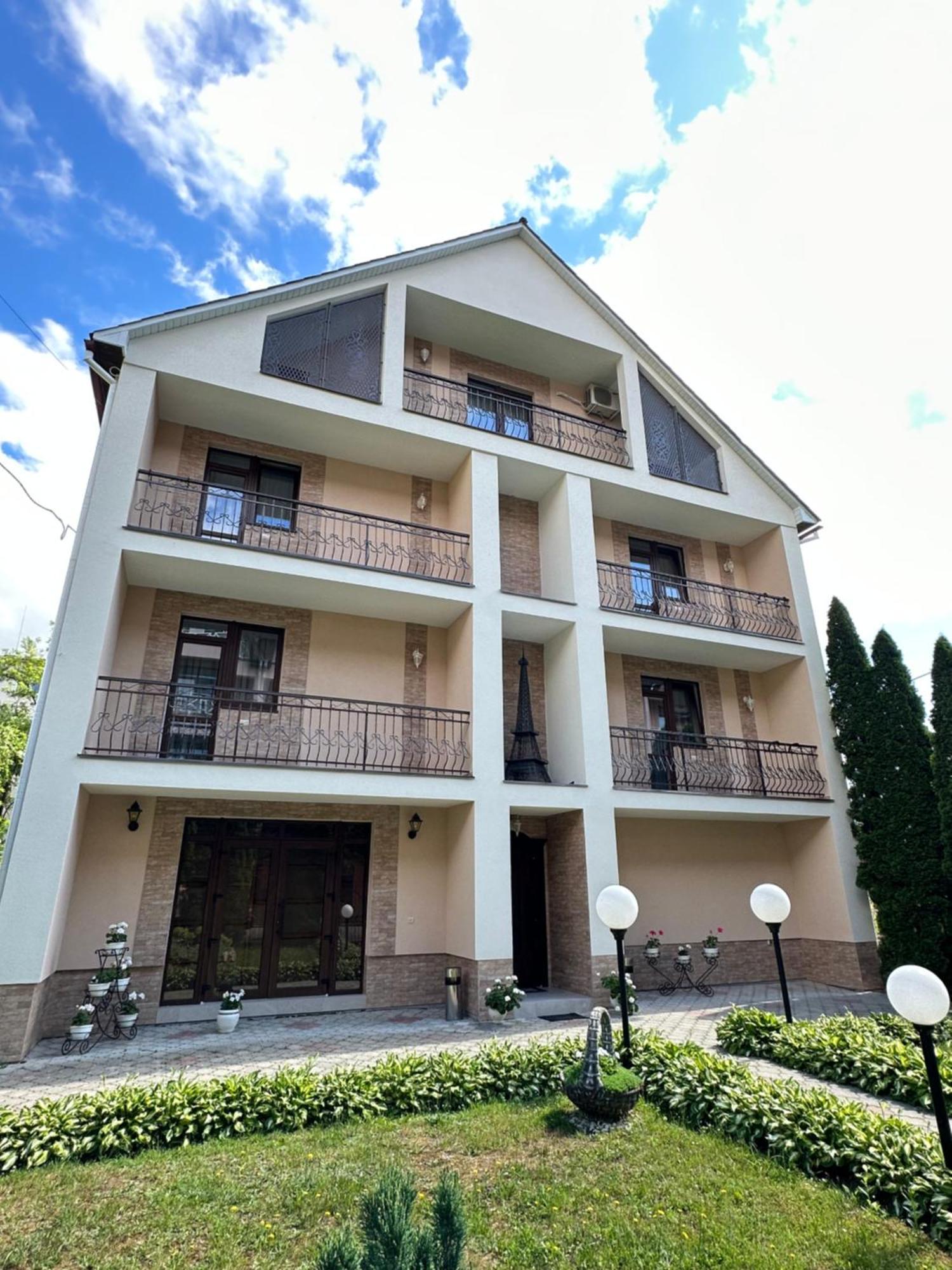 Hotel Сонячна Перлина Poljana Exteriér fotografie