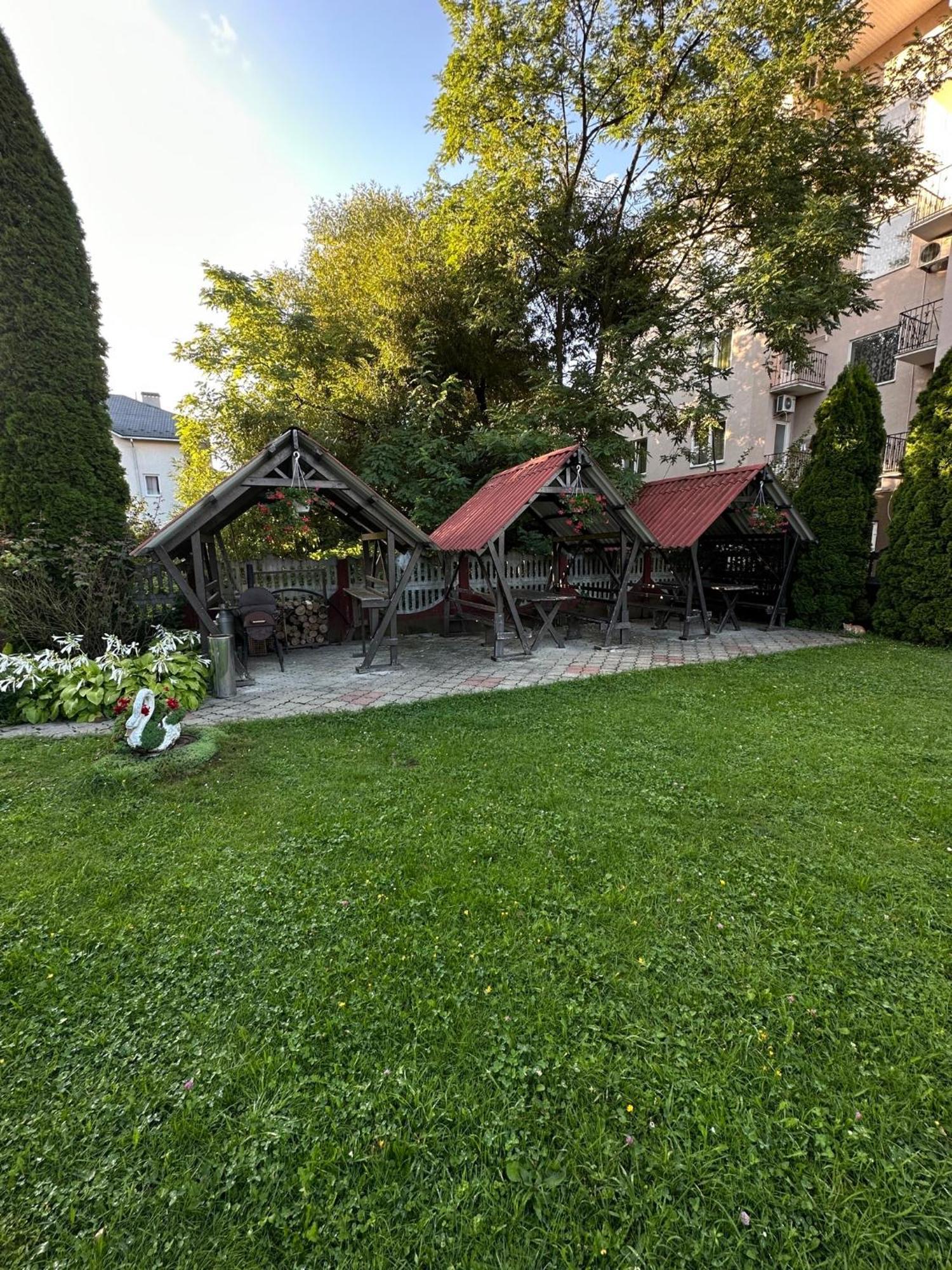 Hotel Сонячна Перлина Poljana Exteriér fotografie