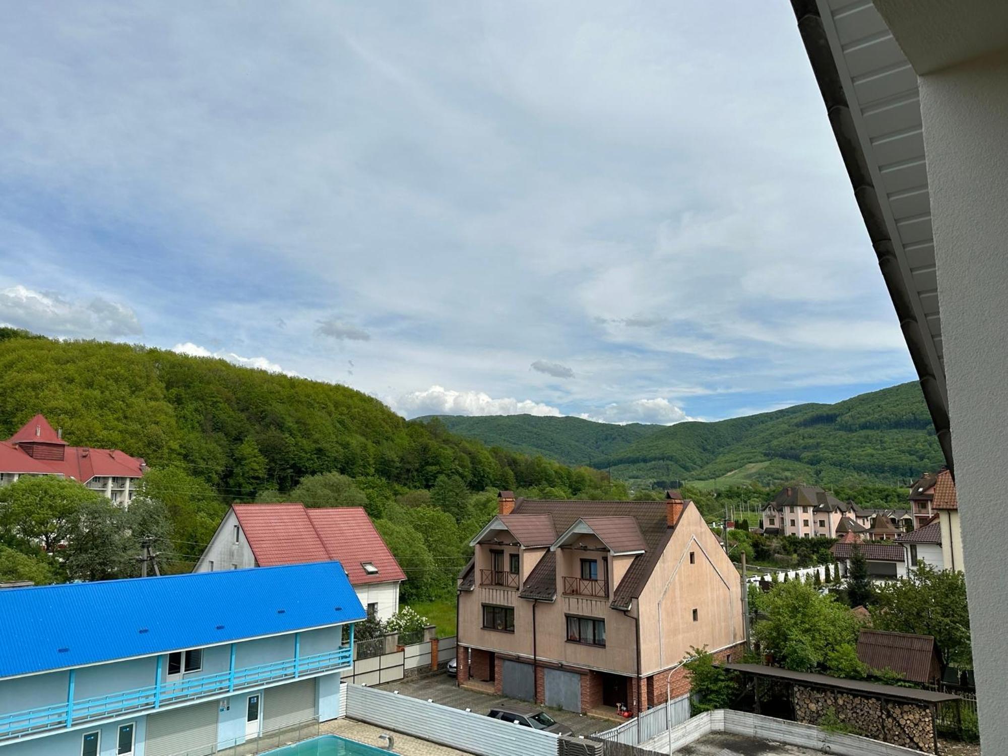 Hotel Сонячна Перлина Poljana Exteriér fotografie