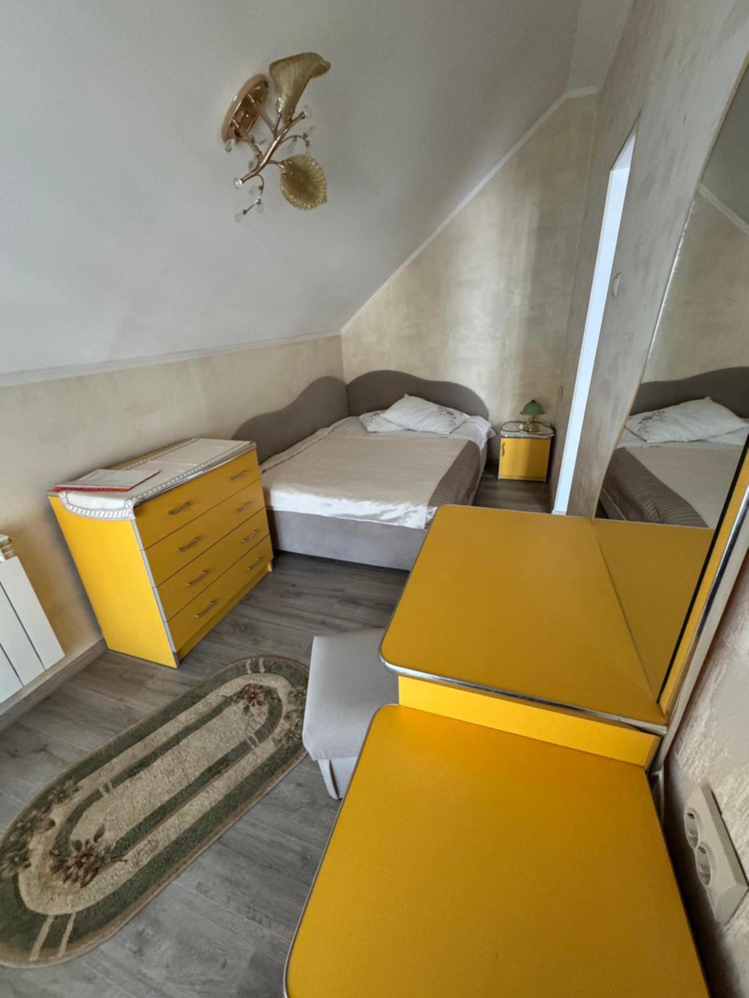 Hotel Сонячна Перлина Poljana Exteriér fotografie